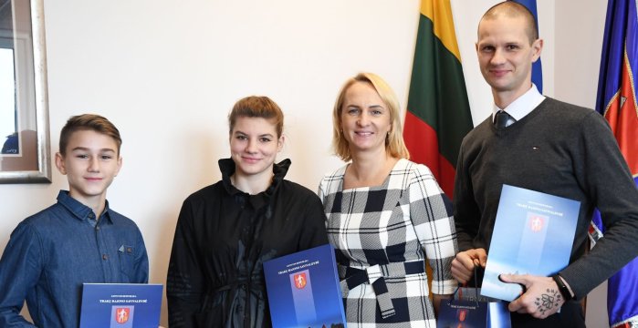 Jaunieji Europos muai tai čempionato prizininkai tikisi dar didesnių  pergalių   
