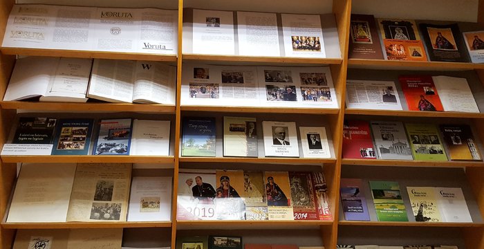 Trakų viešojoje bibliotekoje – paroda „Vorutos“ 30-mečiui