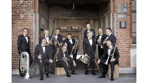 Liepos 28 d. 18.00 val. – „Žaižaruojantys vario viražai“ Lietuvos nacionalinėje filharmonijoje
