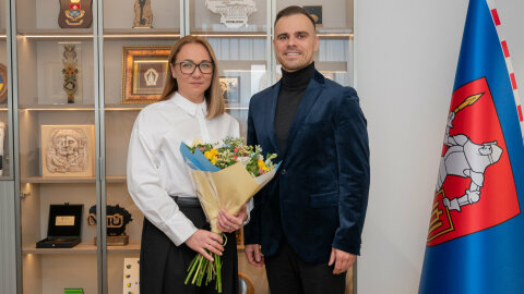 Sveikiname naują Paluknio seniūnę